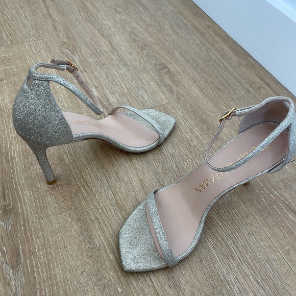 Stuart Weitzman! - Picture 9 of 10